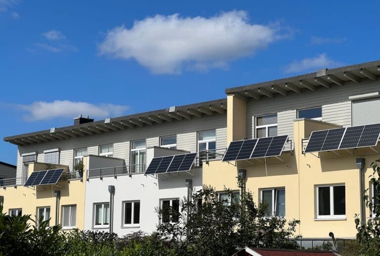 Balkonkraftwerke meistern: 5 teure Fehler, die Sie vermeiden sollten