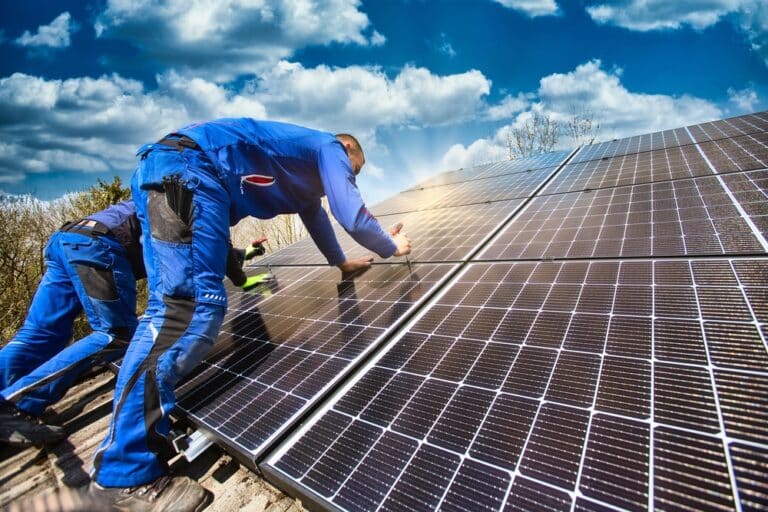 Die Kosten eines Photovoltaiksystems mit Speicher