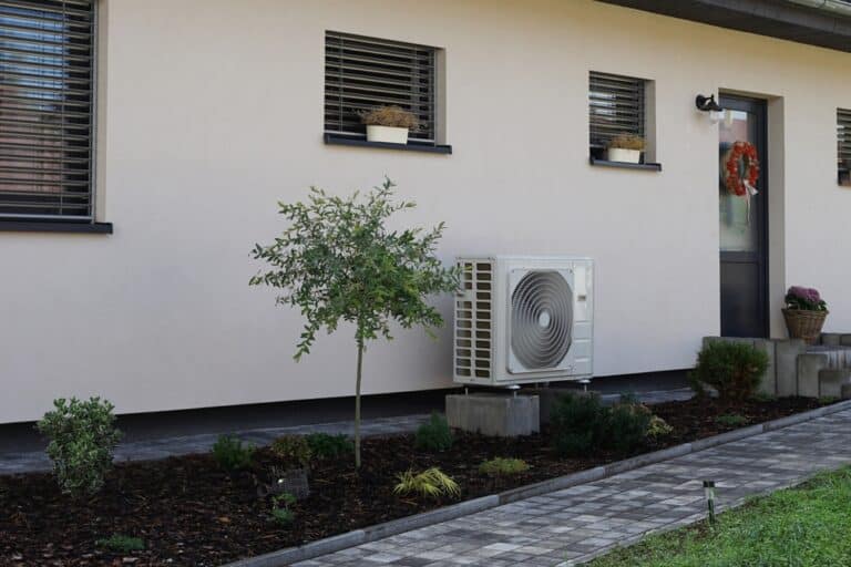 Wie Wärmepumpen und PV-Anlagen zusammenarbeiten