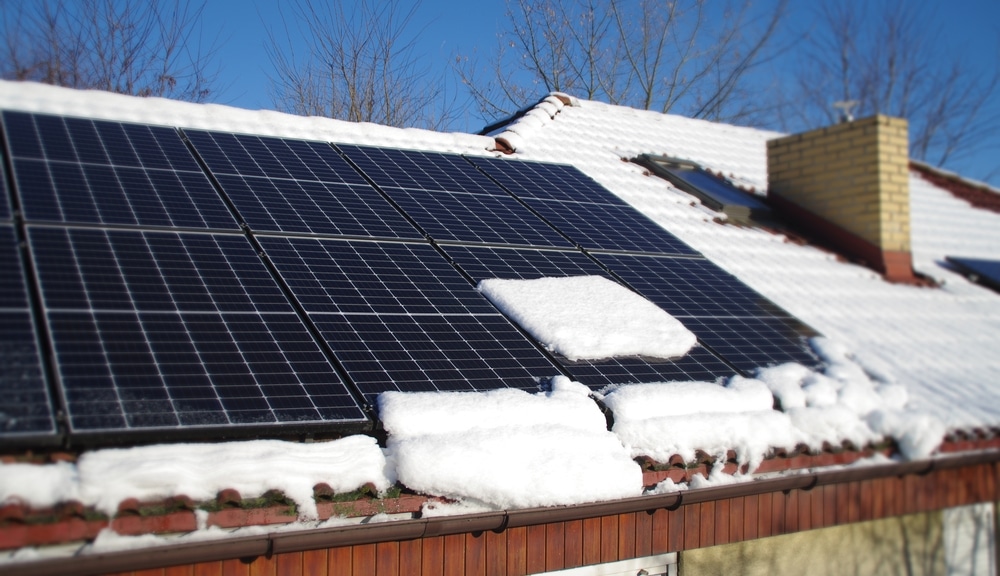 Wie beeinflusst Schnee die Leistung meiner PV-Anlage?