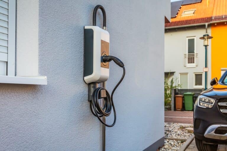 Wie installiert man eine Wallbox zu Hause? Ein Schritt-für-Schritt-Leitfaden.
