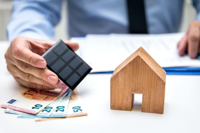 Finanzierungsmodelle für Photovoltaik Leasing, Kauf oder Miete
